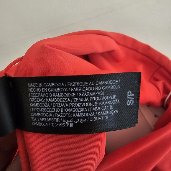 Hurley Red Bikini Bottom Women’s Small NWT Moderate Coverage Swim Surf Paddle - Picture 6 of 10